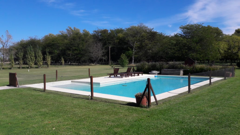 VENTA DE CASA QUINTA " LA ALAMEDA" CARMEN DE ARECO