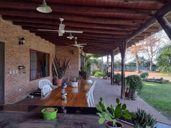 Venta de casa en country