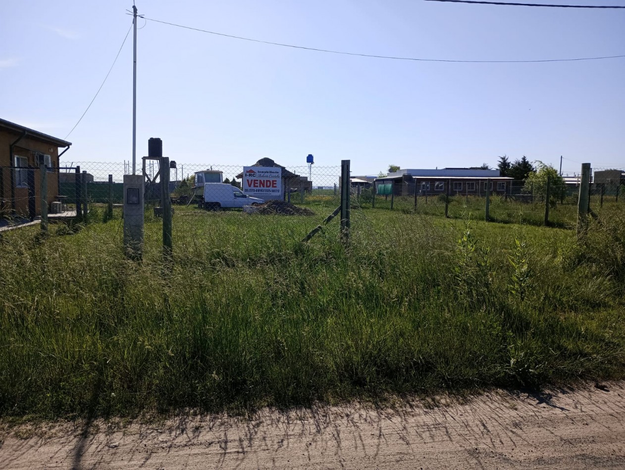 VENTA DE TERRENO EN ZONA RESINDENCIAL EN CARMEN DE ARECO