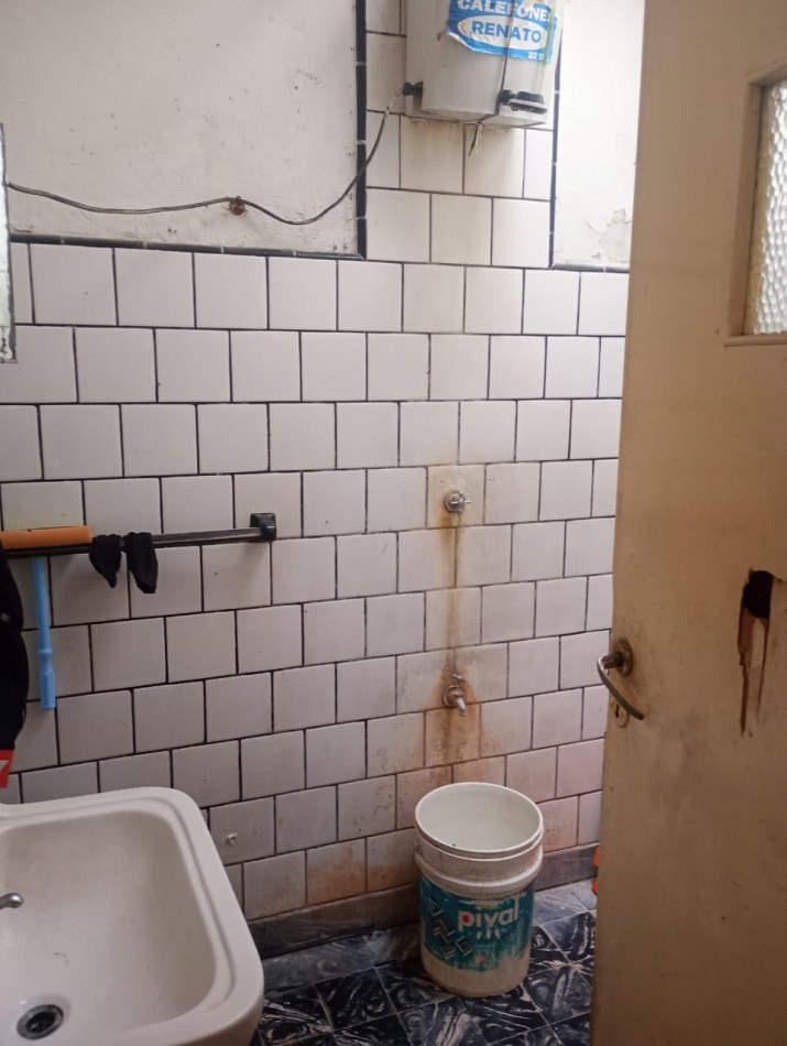 VENTA DE CASA EN ZONA CENTRICA DE CARMEN DE ARECO