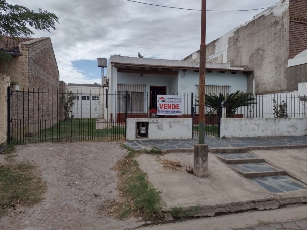 CASA A LA VENTA EN CARMEN DE ARECO