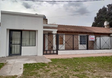 VENTA DE CASA CON PILETA EN CARMEN DE ARECO