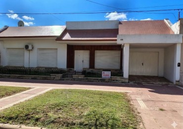 VENTA DE CASA EN ZONA CENTRICA DE CARMEN DE ARECO