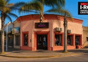 Venta de 4 locales en Carmen de Areco 